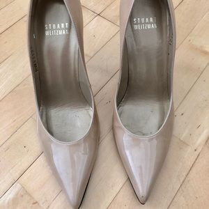 Stuart Weitzman Pump- Pattern Lather, Nude
